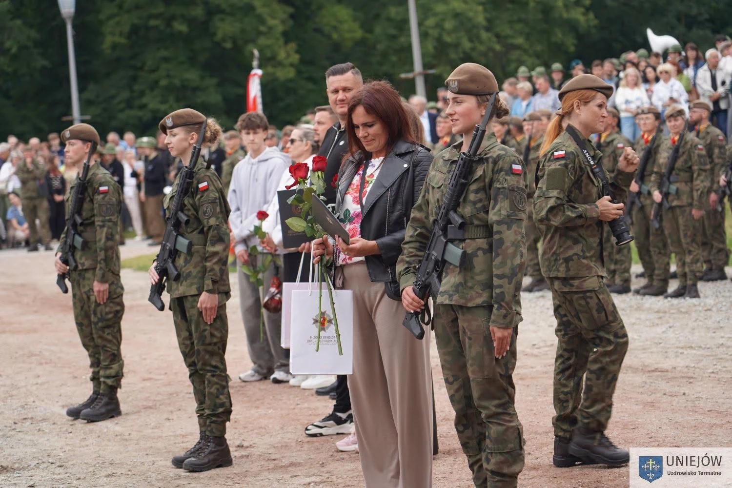 Ponad 100 żołnierzy złożyło przysięgę wojskową w Uniejowie — zdjęcie 32