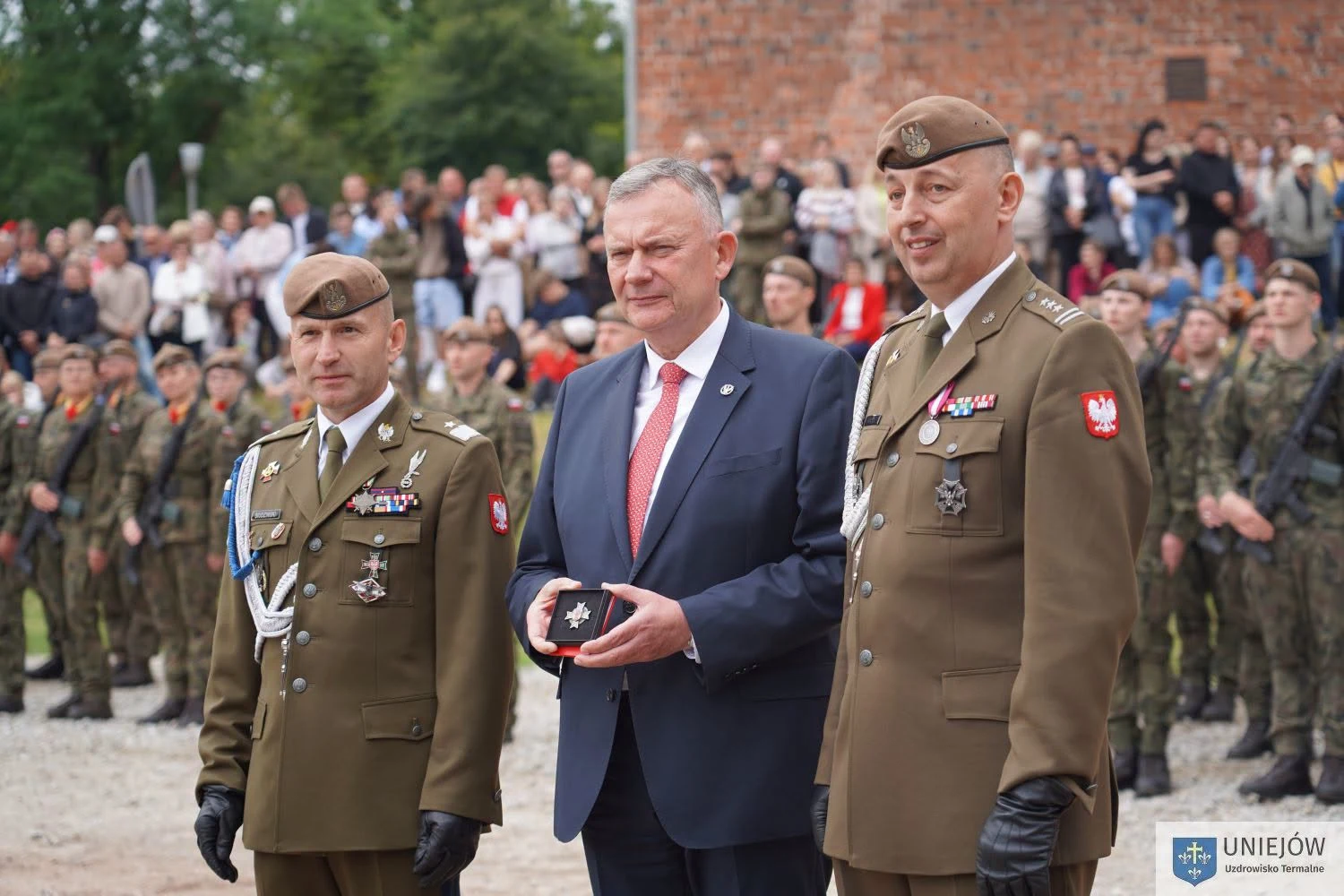 Ponad 100 żołnierzy złożyło przysięgę wojskową w Uniejowie — zdjęcie 36